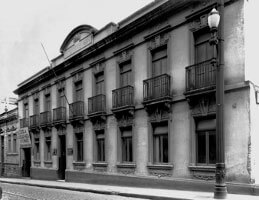 Imagem - Outro ângulo do prédio da Rua Onze de Agosto em 1938